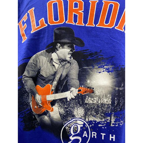 Garth Brooks University Of Florida Gators Mens Large T-Shirt Blue Stadium Tour - Picture 7 of 8